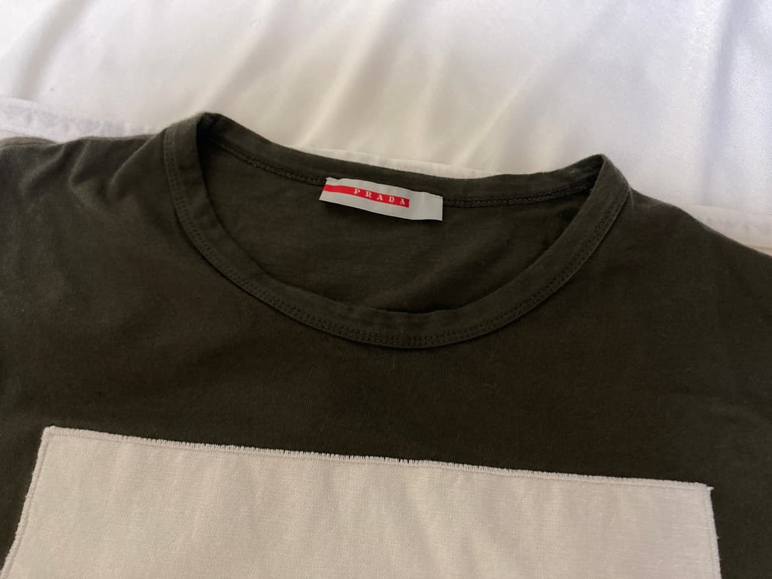 프라다 롱슬리브 상품이미지4