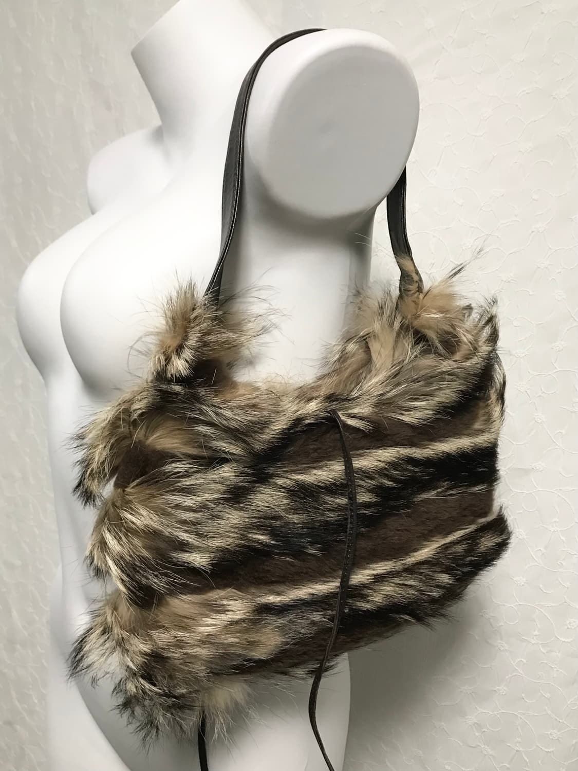 빈티지 00s y2k 라쿤퍼 숄더백 가방 상품이미지3