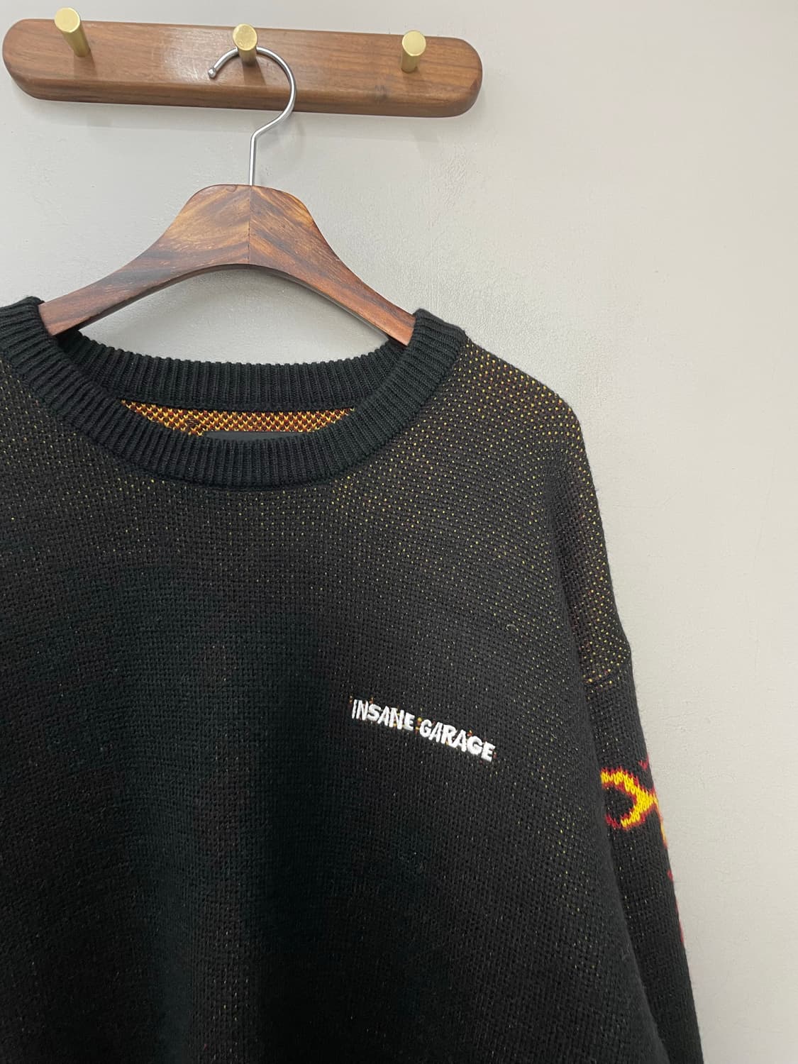 인세인개러지 플레임 자카드 블랙 니트 H2382 상품이미지3