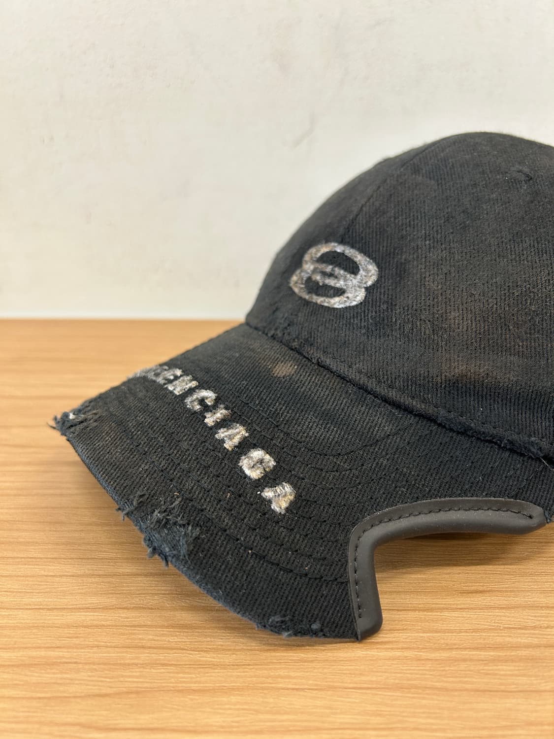 발렌시아가 유니티 아이콘 볼캡 상품이미지8