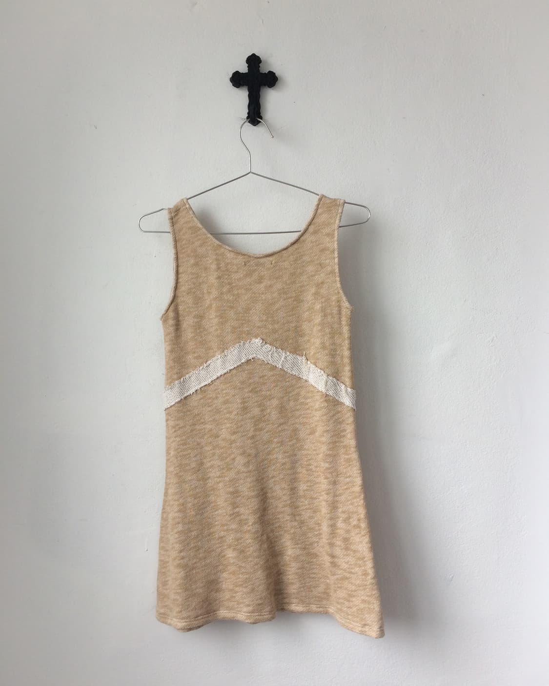 Pleats line detail knit sleeveless 상품이미지2