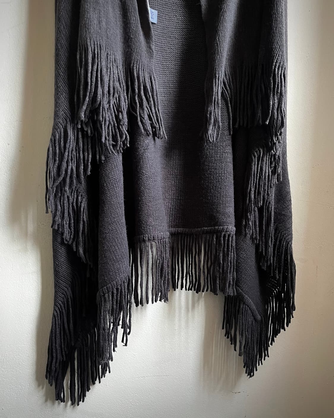 ANNA LUNA Japan Fringe Knit Vest 상품이미지6