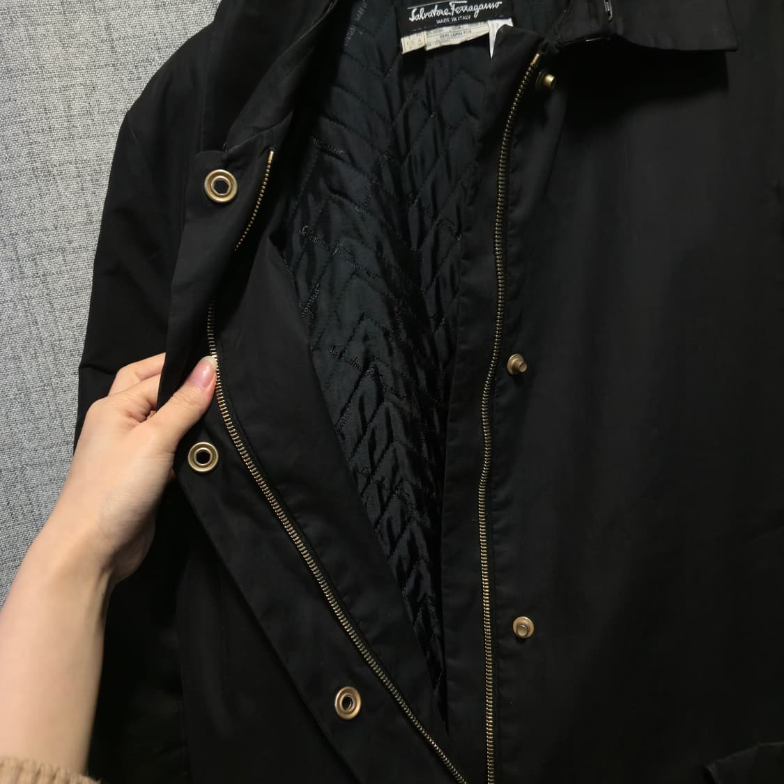 살바토레 페라가모 블랙 퀄팅  자켓  상품이미지6