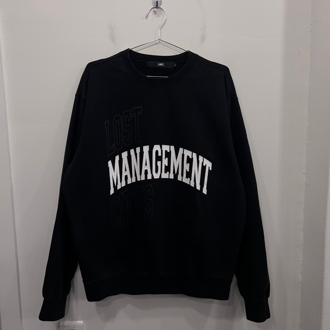 LMC 프론트로고 헤비코튼 루즈핏 기모 맨투맨 상품이미지2