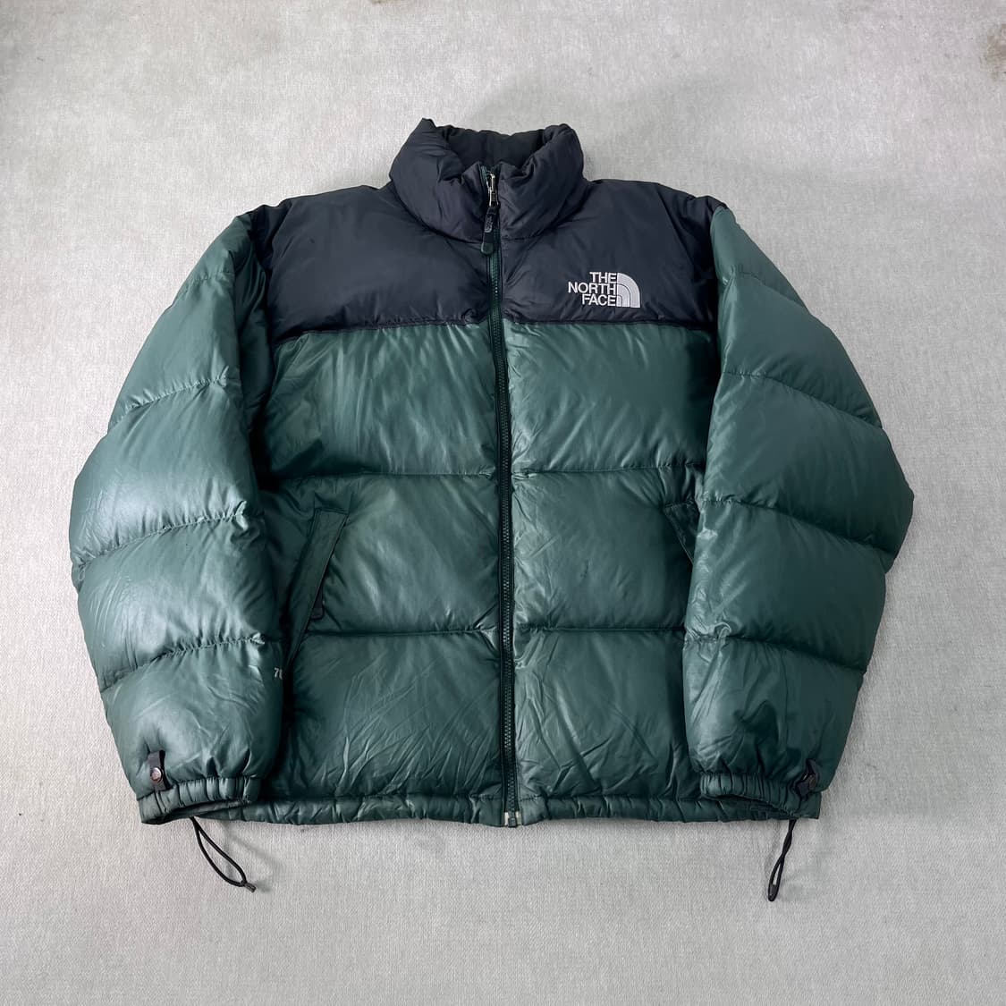 100 노스페이스 1996 눕시 700 카키 패딩 상품이미지1