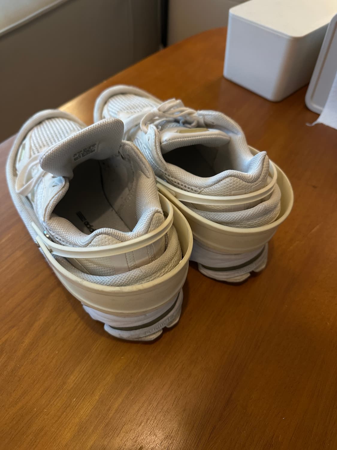 Adidas x 라프시몬스 오즈위고 상품이미지2