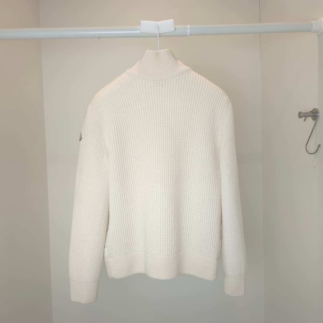 [중고/정품] 몽클레어 트리콧 니트 패딩 상품이미지2