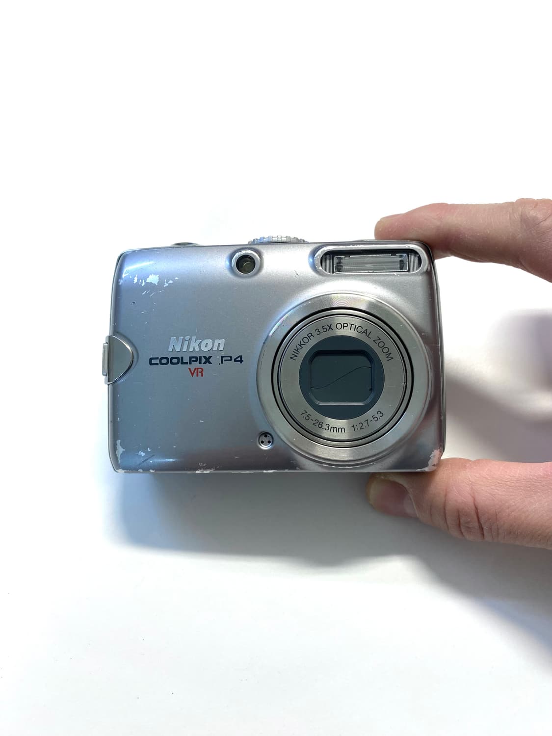 니콘 쿨픽스 P4 디지털 카메라 상품이미지1