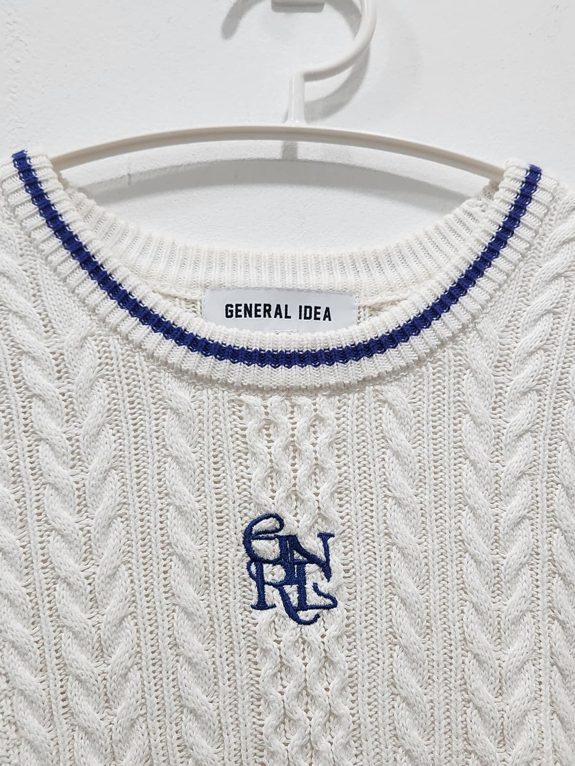 [M] 제너럴아이디어 케이블 반팔 니트 화이트 상품이미지2