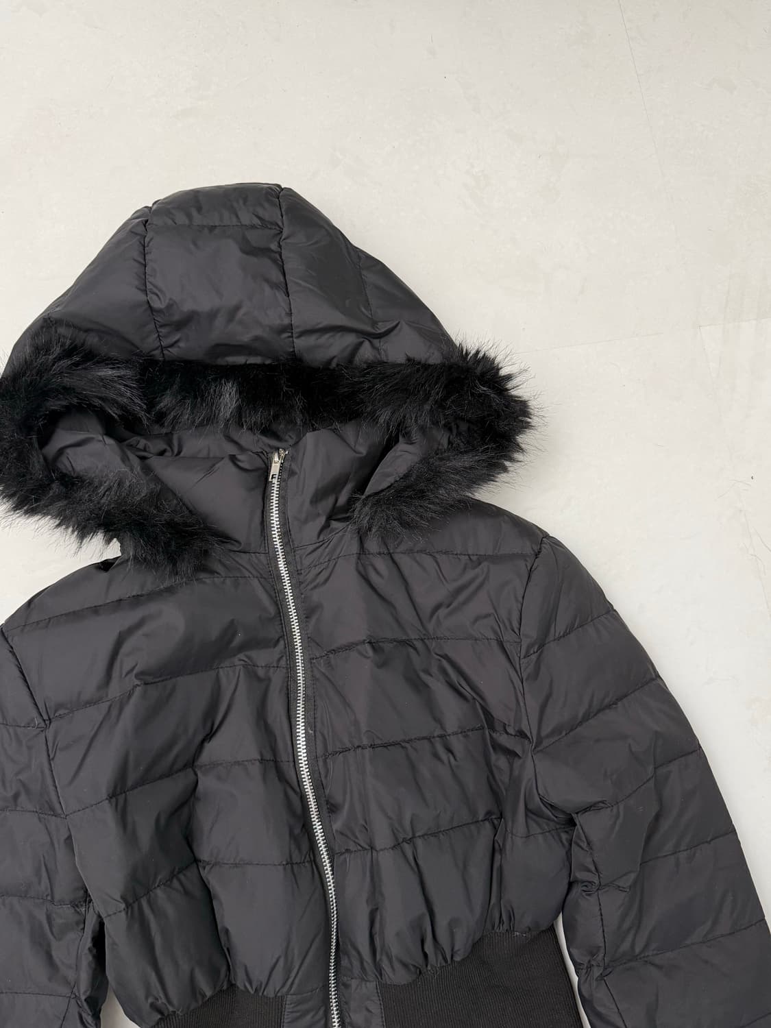 블랙 크롭 밴딩 패딩  상품이미지6