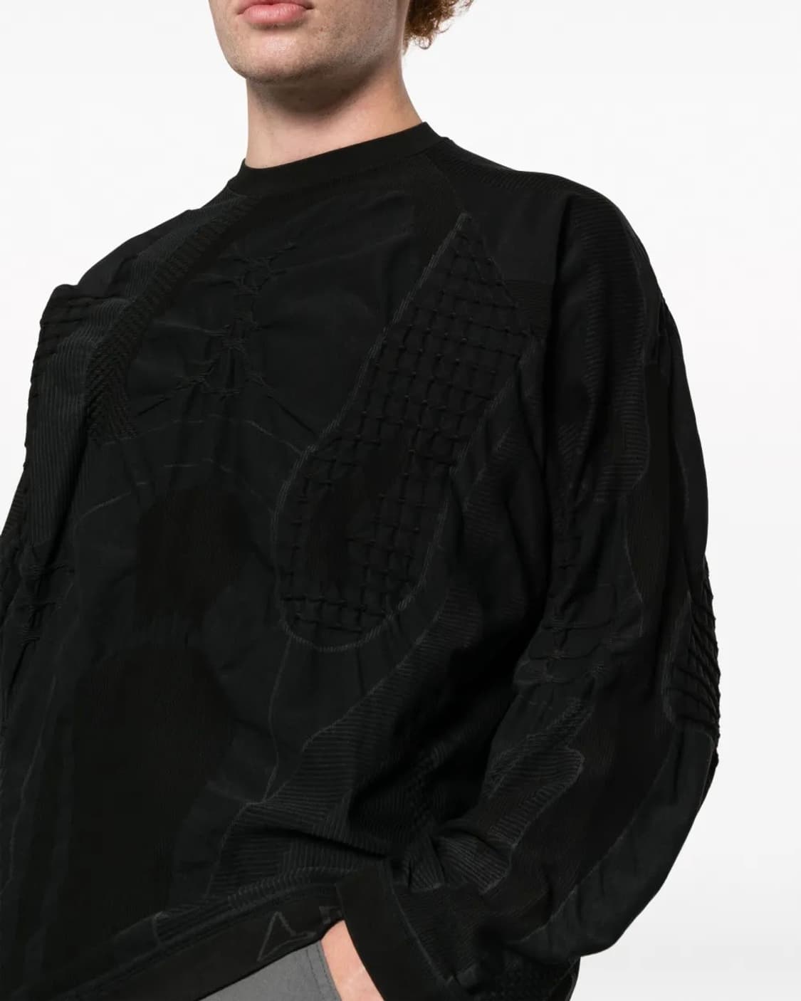 [L] ROA 오버사이즈 3D 니트 블랙 상품이미지4