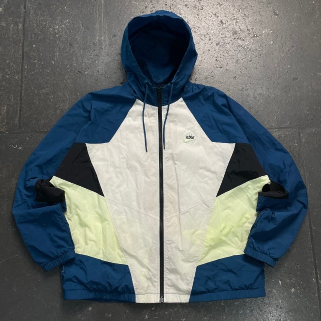 105 나이키 윈드러너 헤리티지 바람막이 상품이미지1