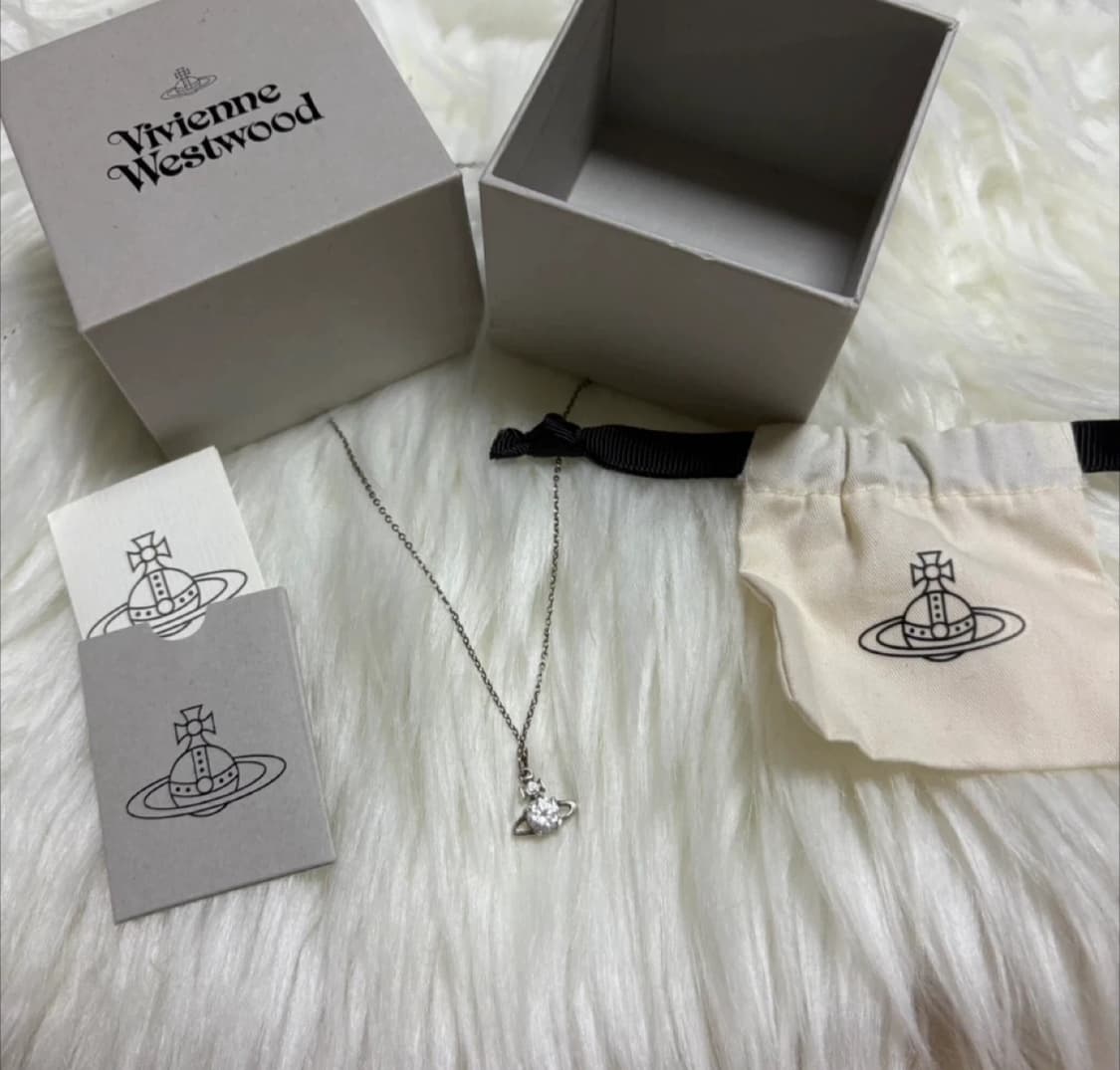 비비안웨스트우드 레이나 목걸이 상품이미지2
