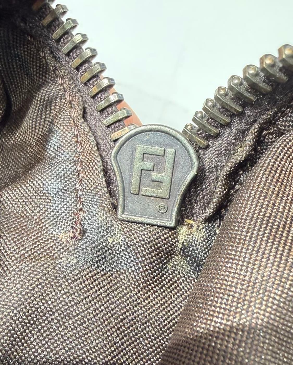 펜디 베이지 주카 캔버스 토트백  상품이미지8