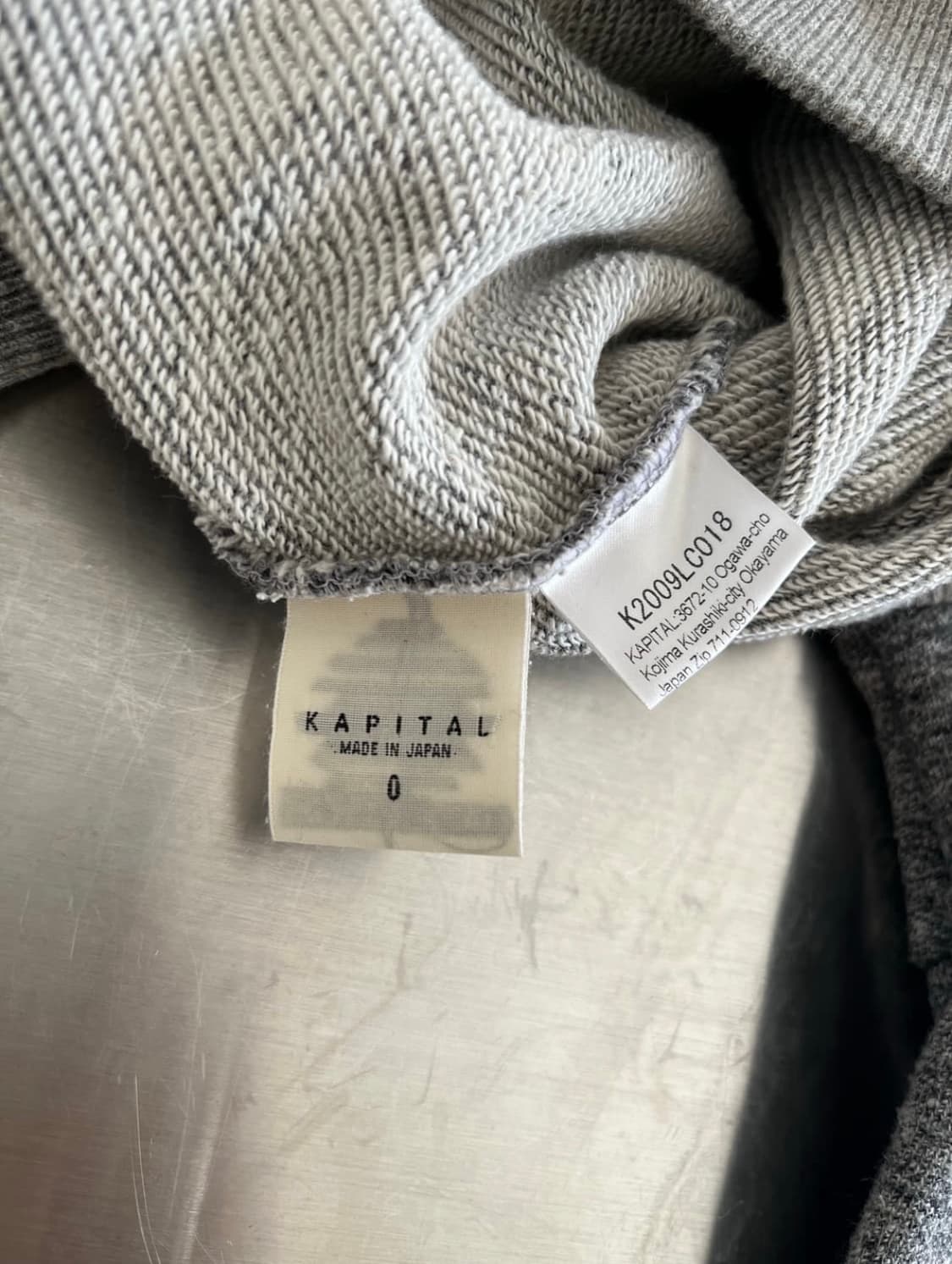 캐피탈 퍼프 스웻셔츠 상품이미지5