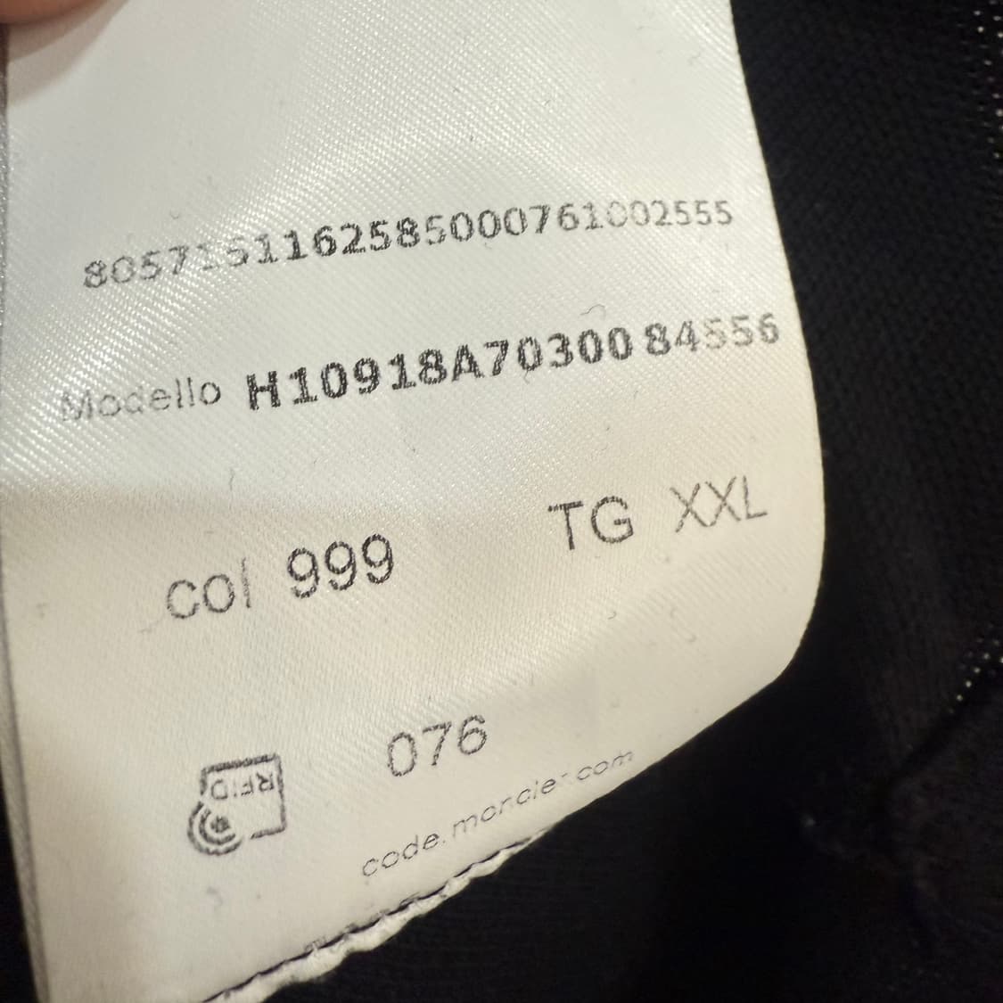 (2XL) 몽클레어 와펜패치 트라이컬러 카라티  상품이미지5