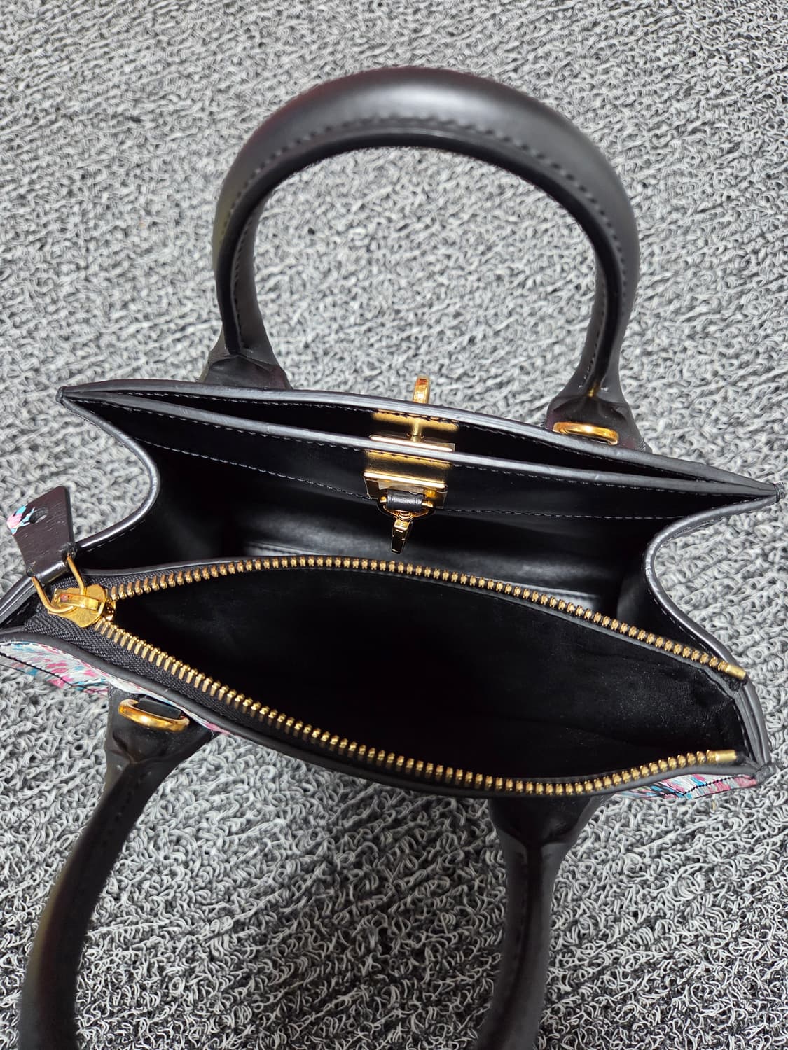 루이비통 스티머 미니 토트백 상품이미지5