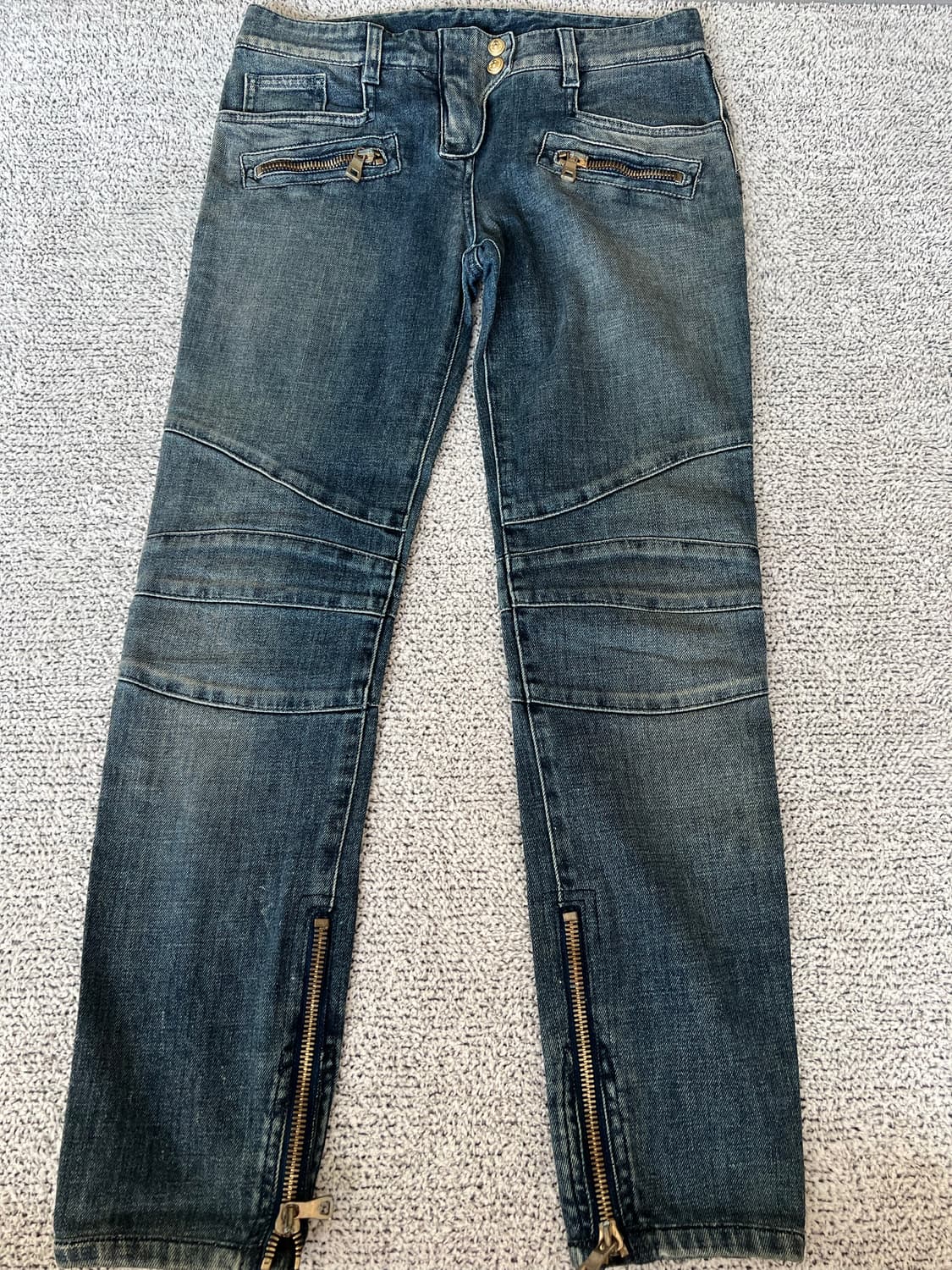  발망(Balmain)시그니처 아이템인  상품이미지1