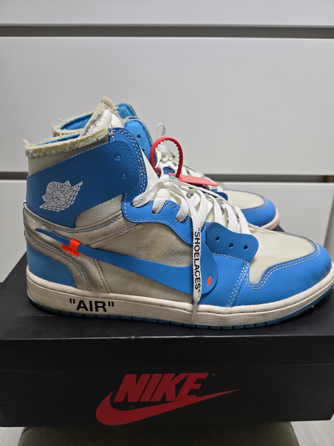 [300]나이키 x 오프화이트 에어조던1 UNC 블루 풀박스 상품이미지1