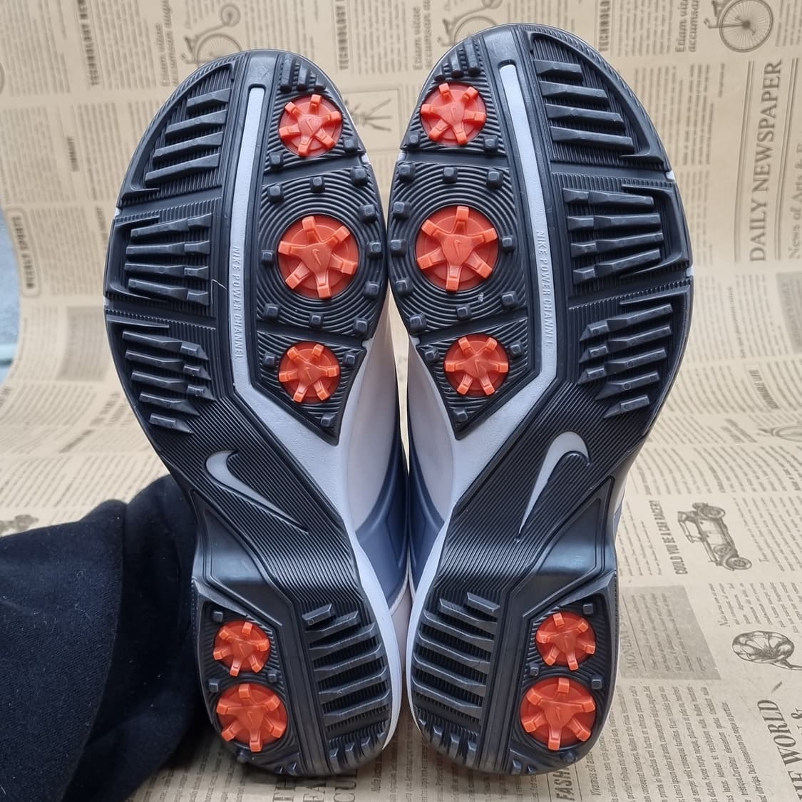 나읶 루나런  여성골프화 240 상품이미지3