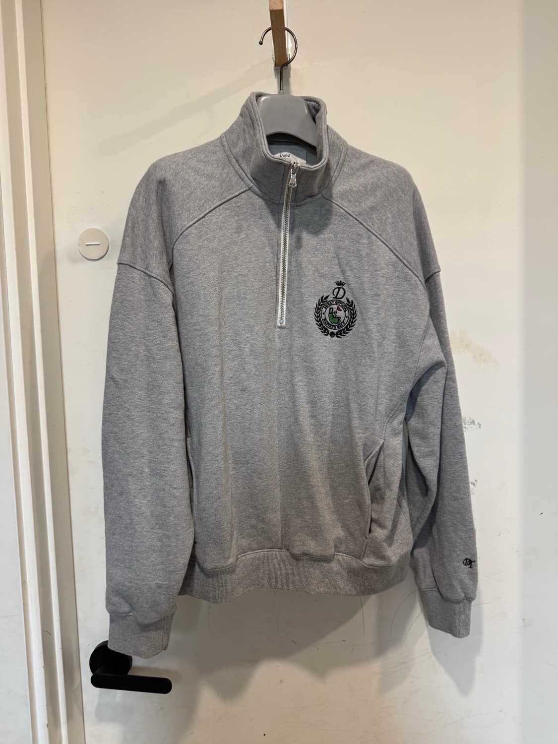 Dunst 던스트 하프집업 스웻셔츠 상품이미지1