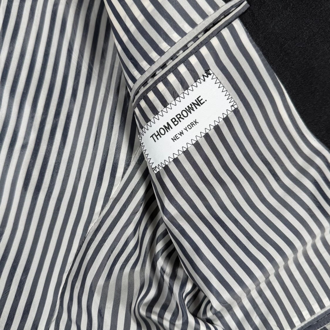 톰브라운 정장 블레이저 수트 자켓 상품이미지4