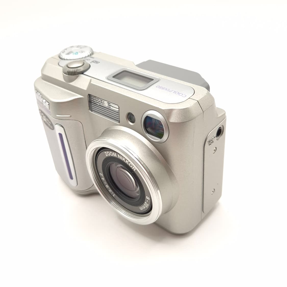 🍒 니콘 쿨픽스 880 ✨ 레트로 감성 그대로! 깔끔한 미품 디카 💕 상품이미지7