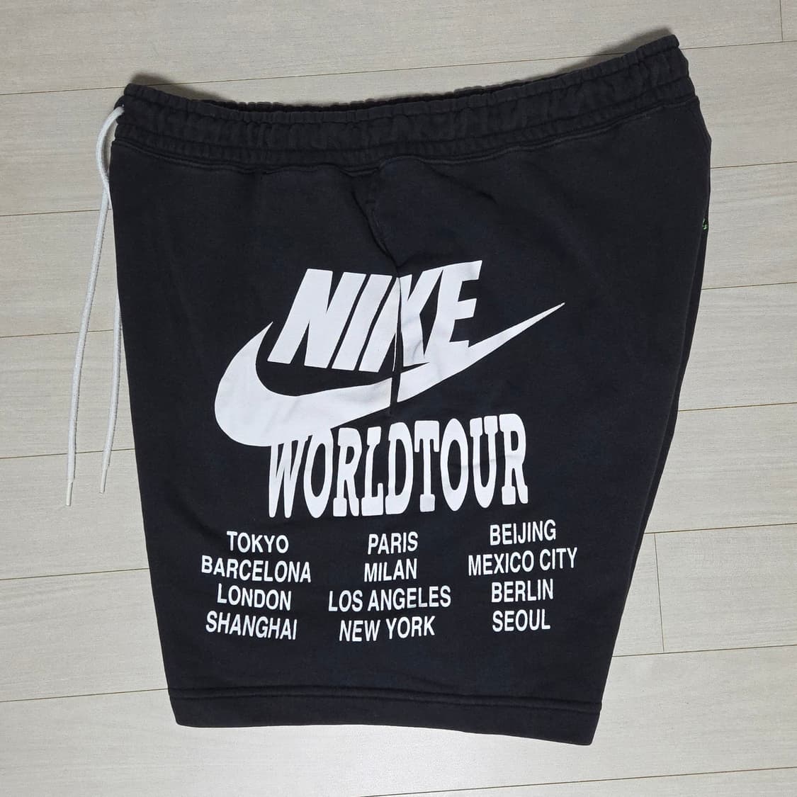 [asia 2XL] 나이키 NSW 월드 투어 프렌치 테리 반바지 쇼츠 상품이미지3