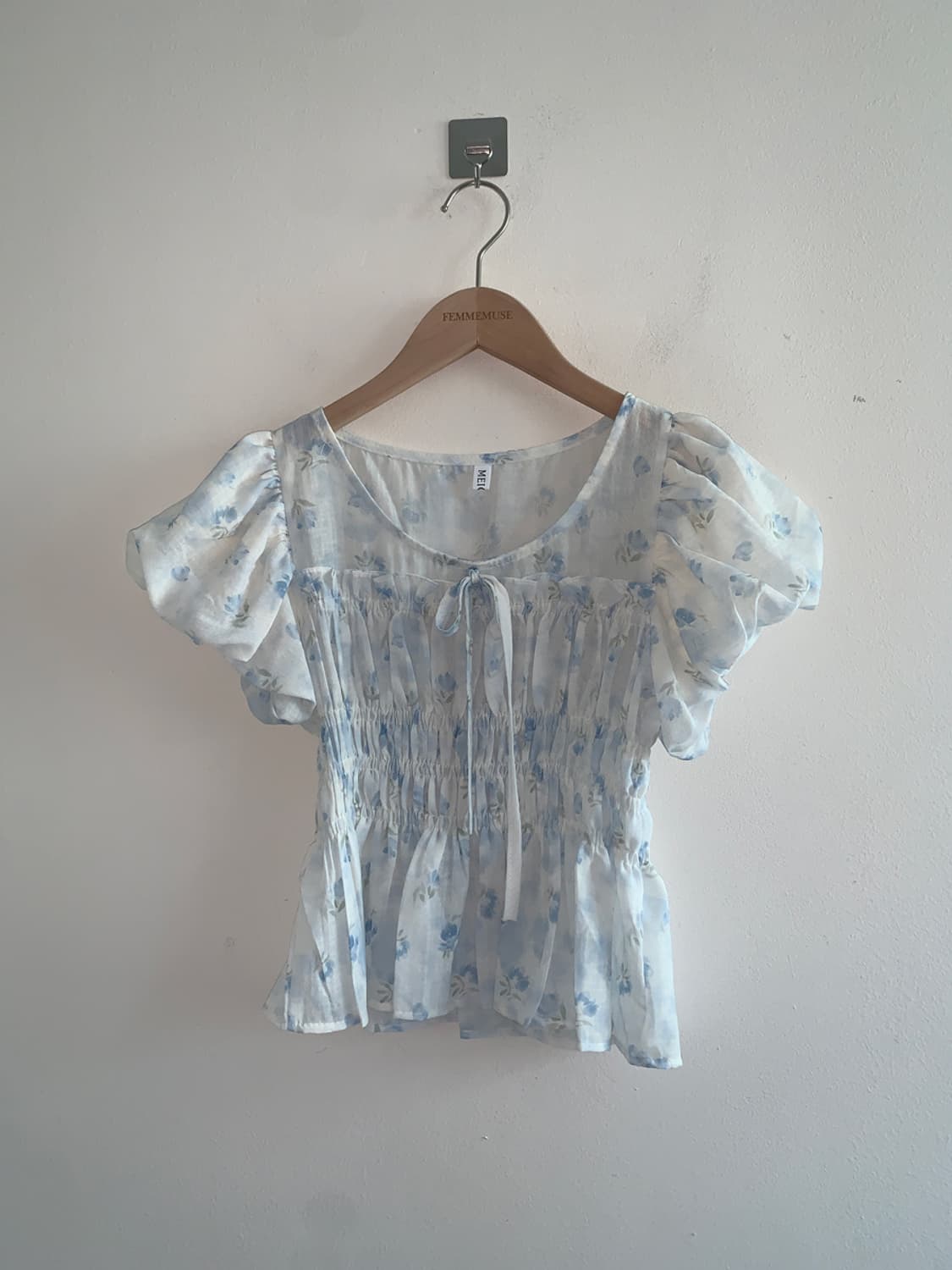 Floret shirring blouse top(sky blue) 상품이미지1