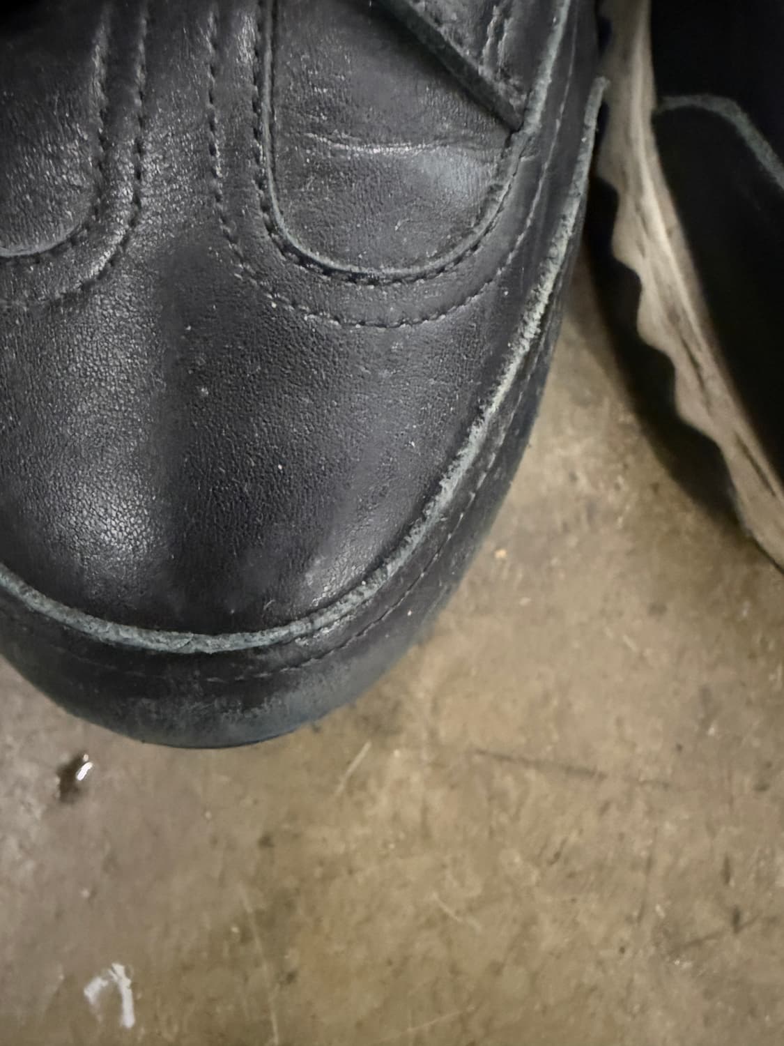 에르메스 정품 카프스킨 트레일  스니커즈 265 상품이미지3