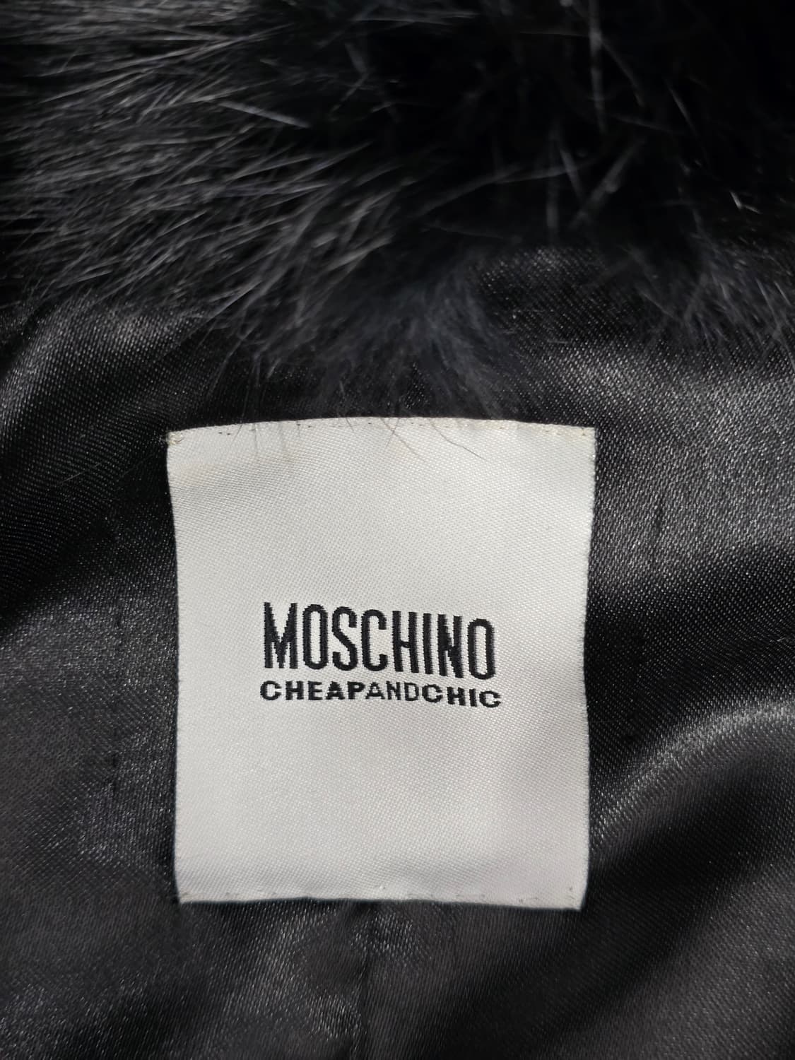 모스키노 블랙 퍼 니트 가디건 상품이미지5