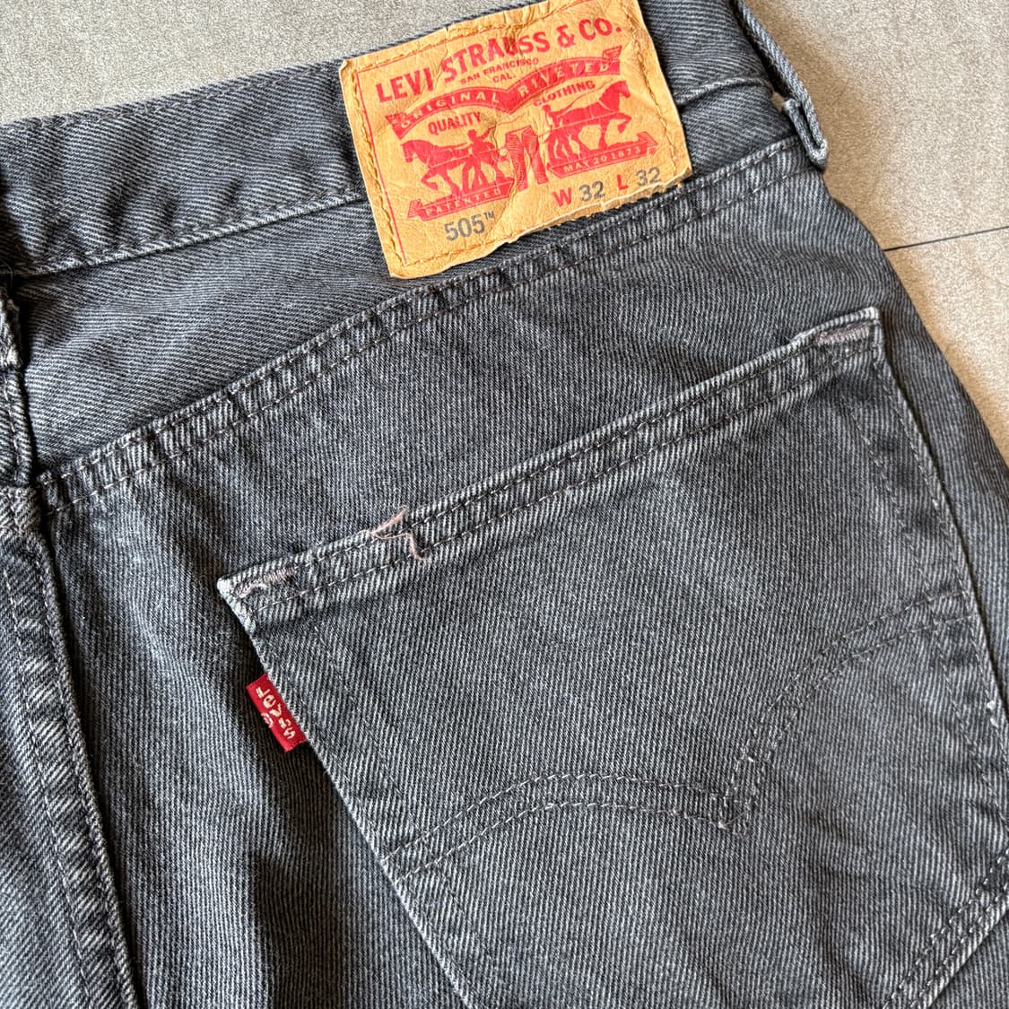 리바이스 정품 505 데님 블랙 팬츠 바지 상품이미지10