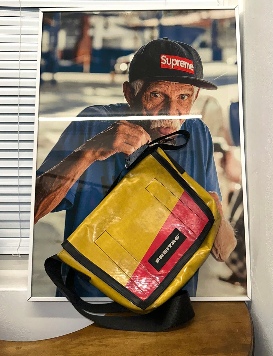 프라이탁 라씨 크로스 백 상품이미지1