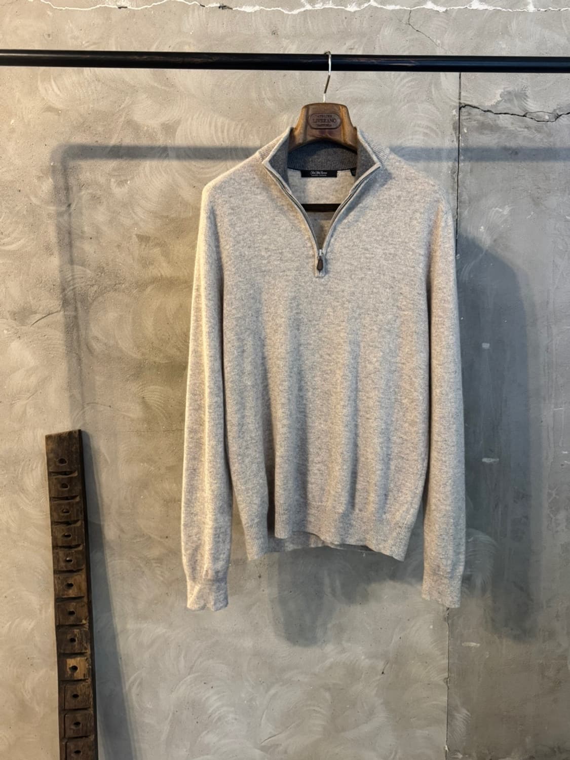 삭스피프스애비뉴 짚업 니트 105 상품이미지1