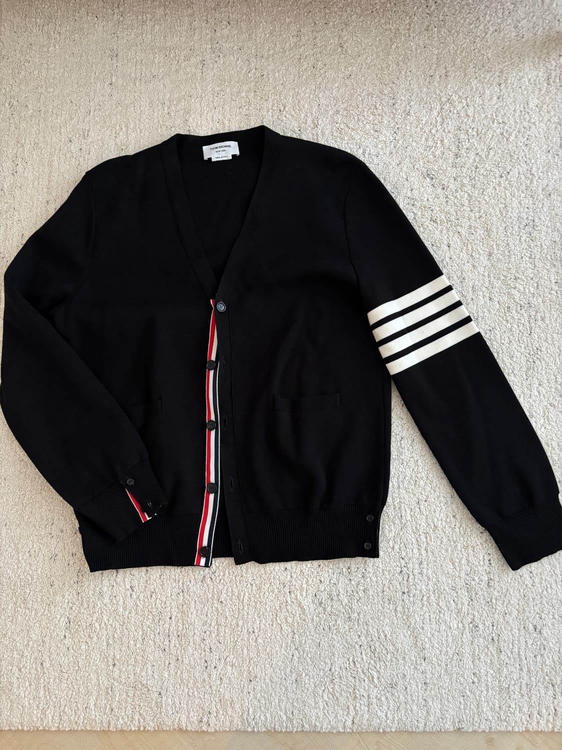 톰브라운 가디건 4사이즈 상품이미지1