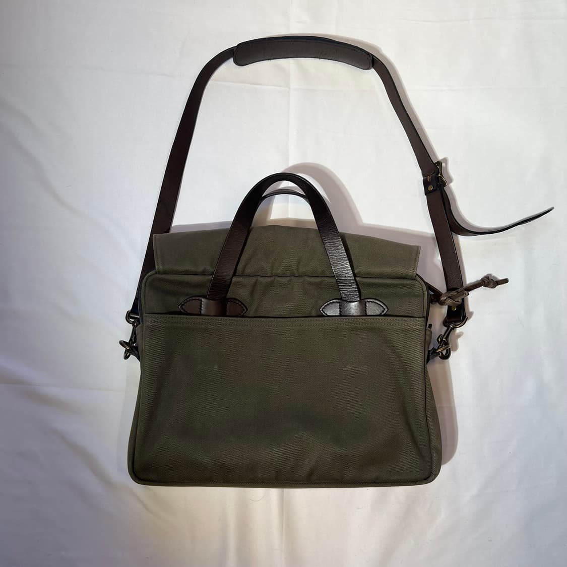 필슨 러기드 트윌 오리지널 브리프케이스 오터그린 상품이미지7