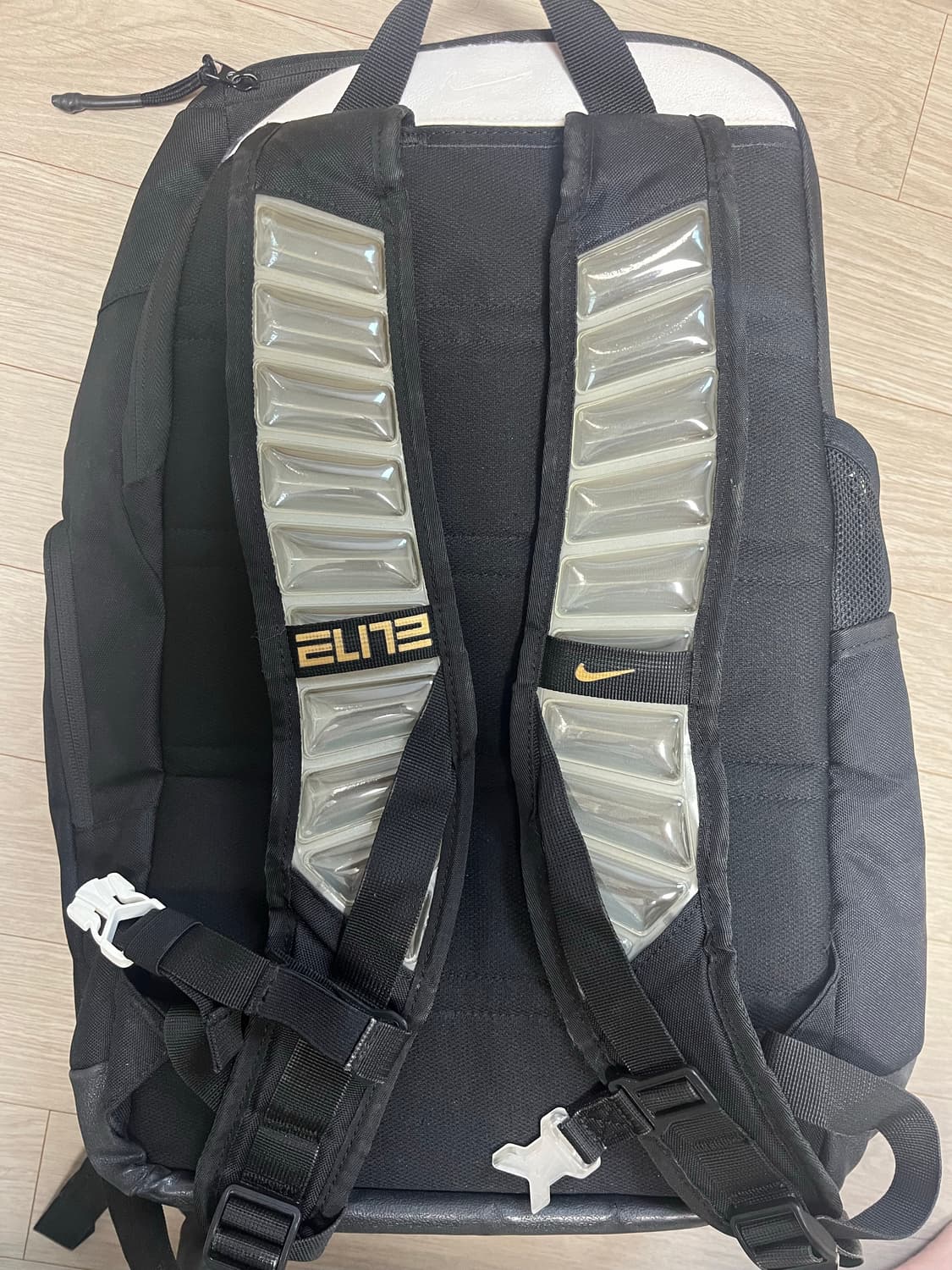 나이키 엘리트 백팩 상품이미지2