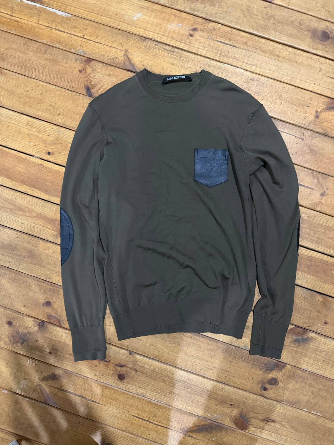 닐바렛 레더패치니트 상품이미지1