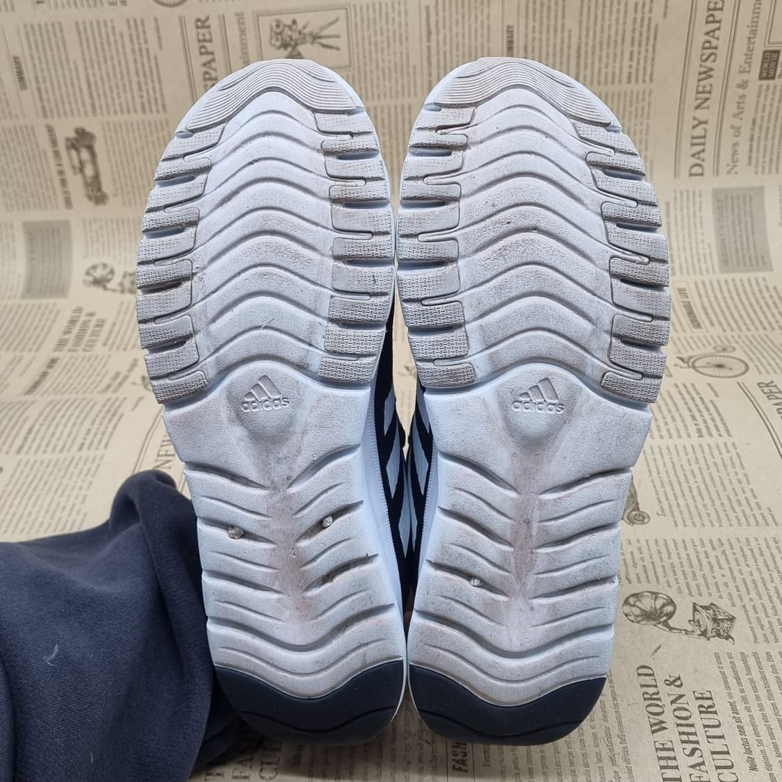 아디다스 나리오무브 여성운동화240 상품이미지3