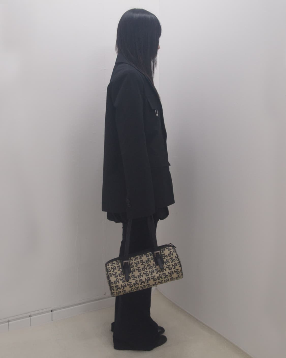 B point pattern beige barrel bag 상품이미지9
