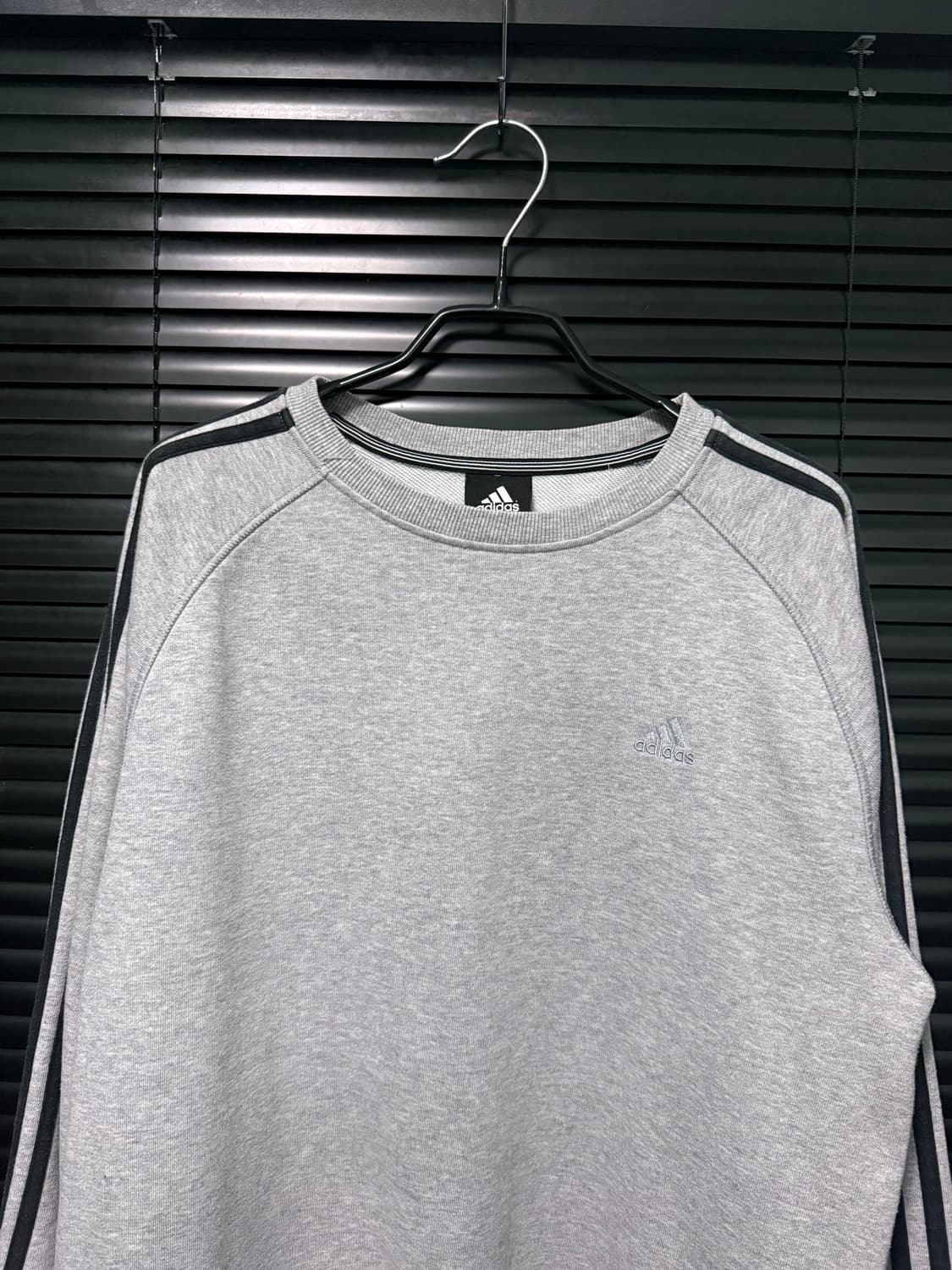 아디다스 에센셜 그레이 회색 블랙 스웻 셔츠 맨투맨 삼선 110 2XL 상품이미지3