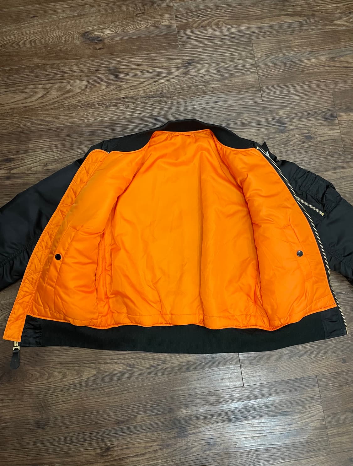 알파인더스트리 ma-1 플라이트 자켓 항공점퍼 블랙 상품이미지10