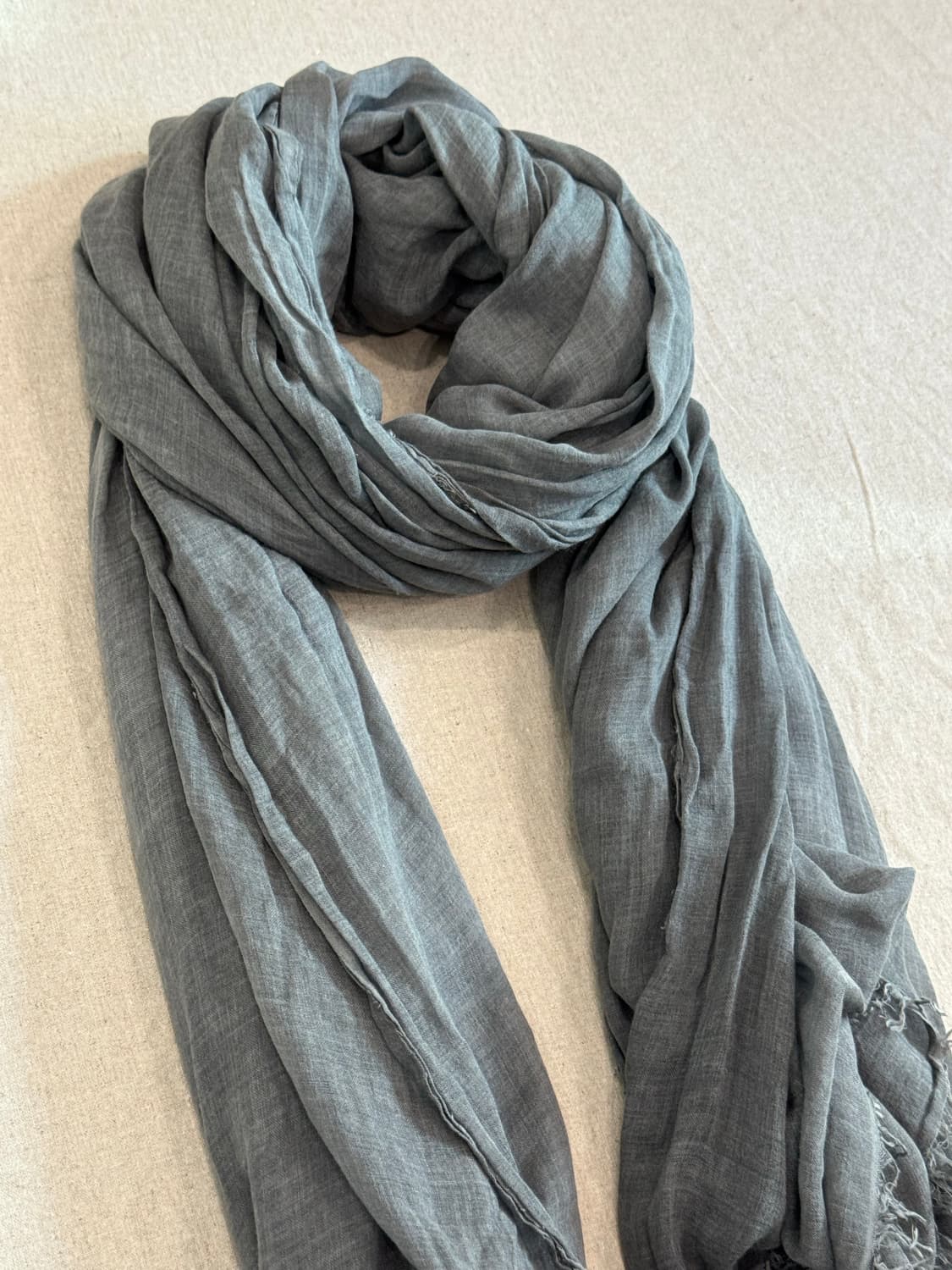 팔리에로 사르티 모달 그레이 머플러 상품이미지3