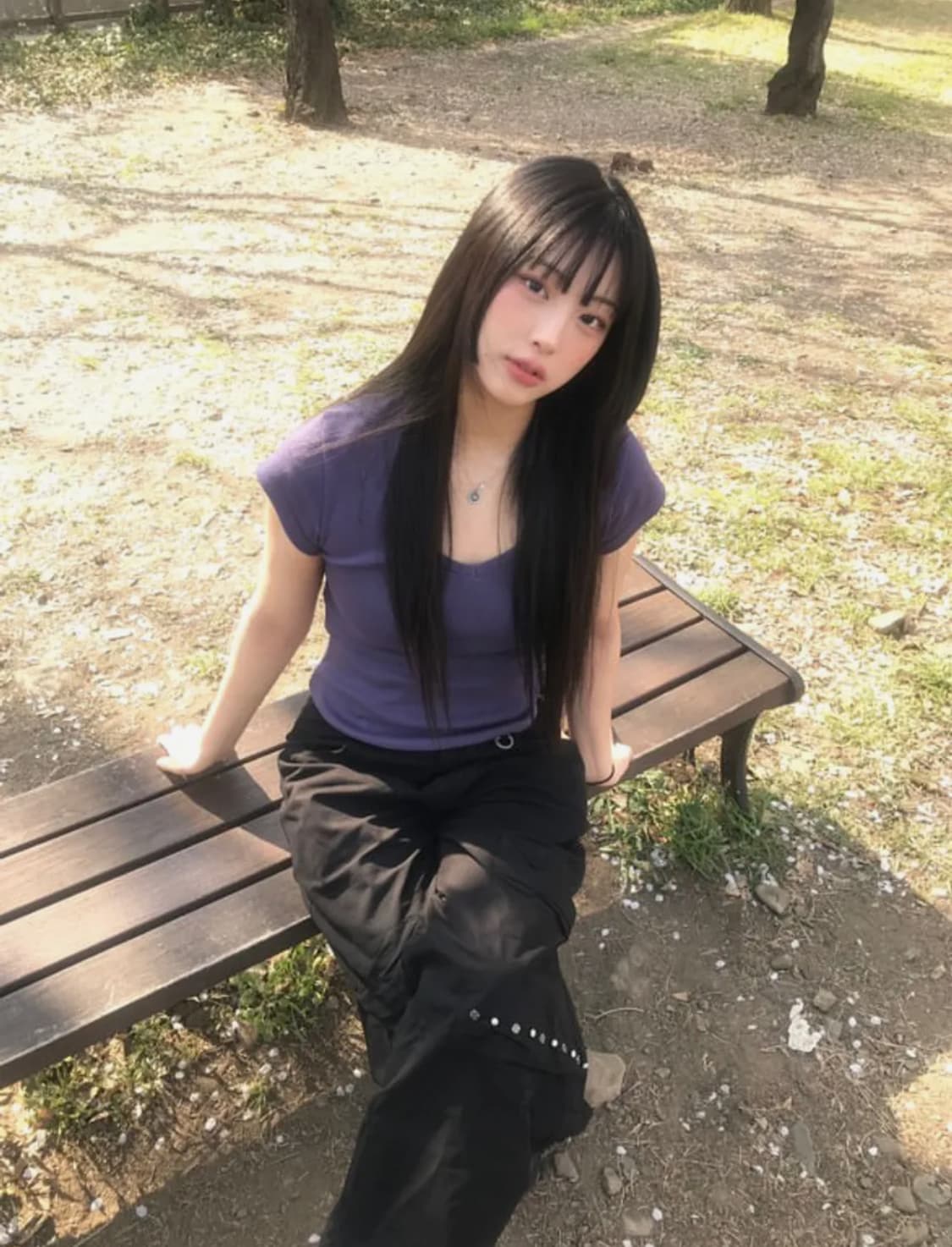 큐리티 브이넥 티셔츠 상품이미지1
