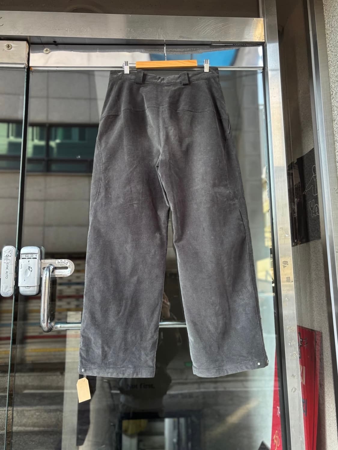 L 더콜디스트모먼트 코듀로이 매쉬 팬츠 상품이미지3