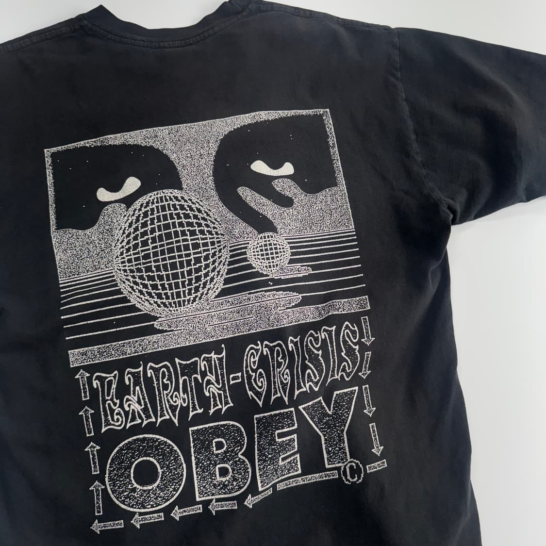 Obey 오베이 백 포인트 그래픽 블랙 반팔  상품이미지5