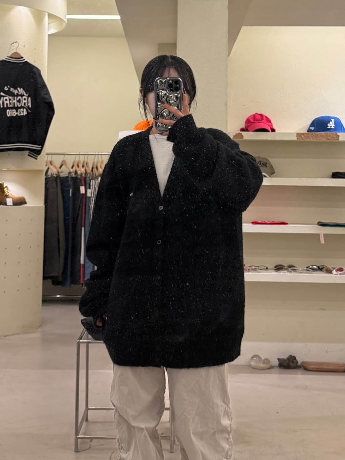 칼하트 로고 자수 브이넥 니트 가디건 U1374 상품이미지1