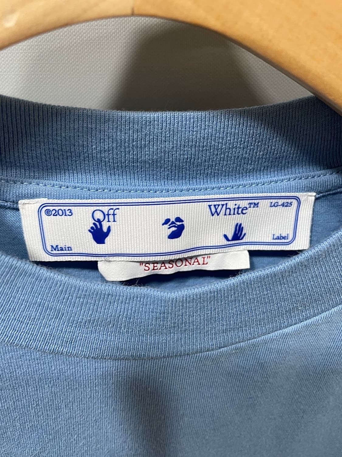 (정품/새상품) 오프화이트 여성 로고 그래픽 라이트 블루 반팔 티셔츠 상품이미지2
