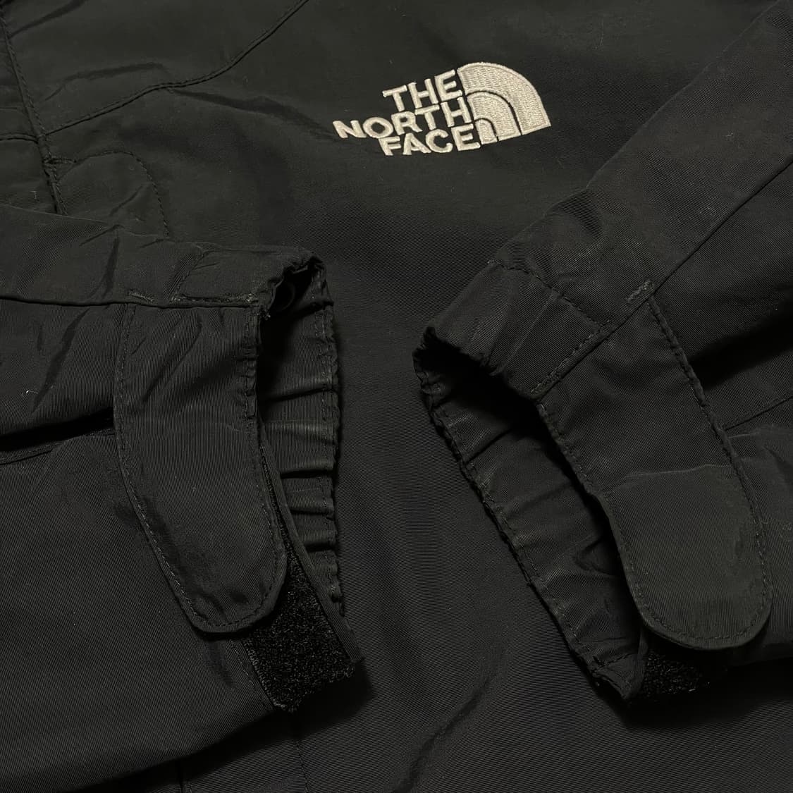 [M] 노스페이스 후드 바람막이 자켓 블랙 상품이미지3