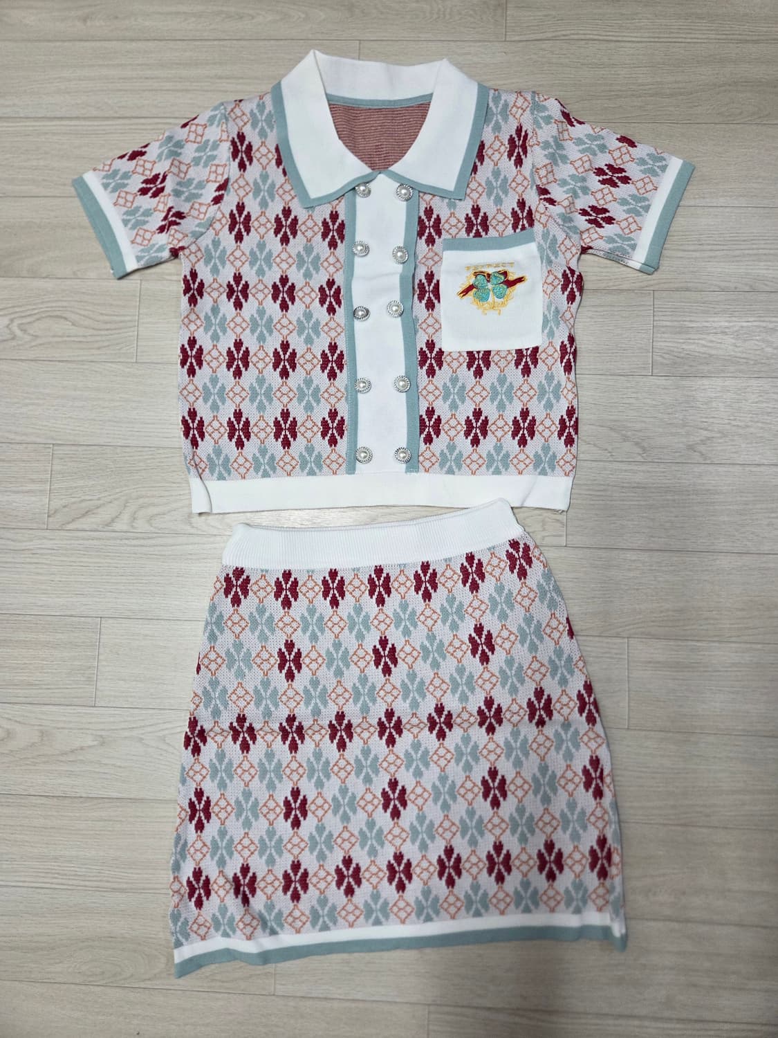 새상품 여성~55 PEFRECT 니트 반팔, 치마 셋업, 세트 상품이미지1